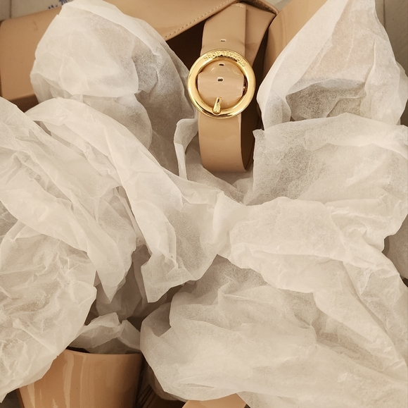 Michael Kors Light Blush strappy heels - Picture 8 of 9